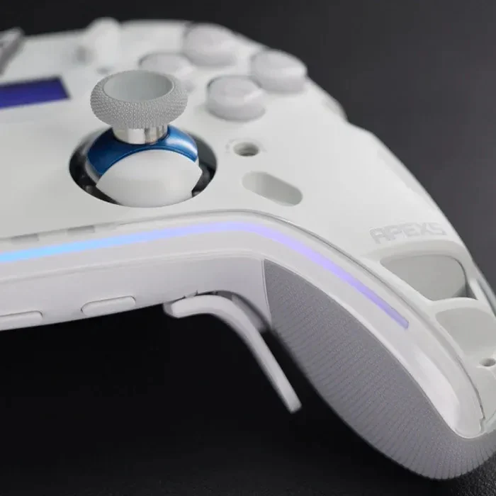 FLYDIGI APEX 5 Controller - Image 3